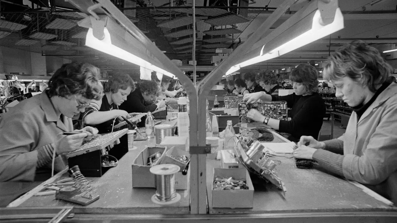 Salora electronics factory in Salo, in South-Western Finland, in 1973 (JOKAVKH2E09-7).tif